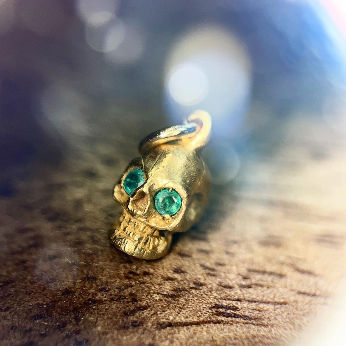 Solid 18K Small Emerald Skull Charm