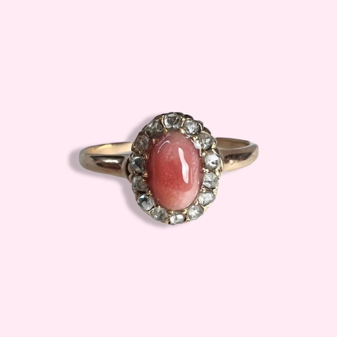 Antique 10K Rose Gold Conch Pearl & Halo Diamonds Ring Size 6.25