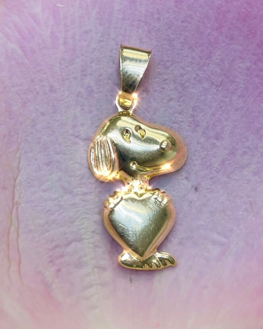 Cute! 10K Solid Yellow Gold Snoopy Dog Pendant Charm with Heart 1x.50"