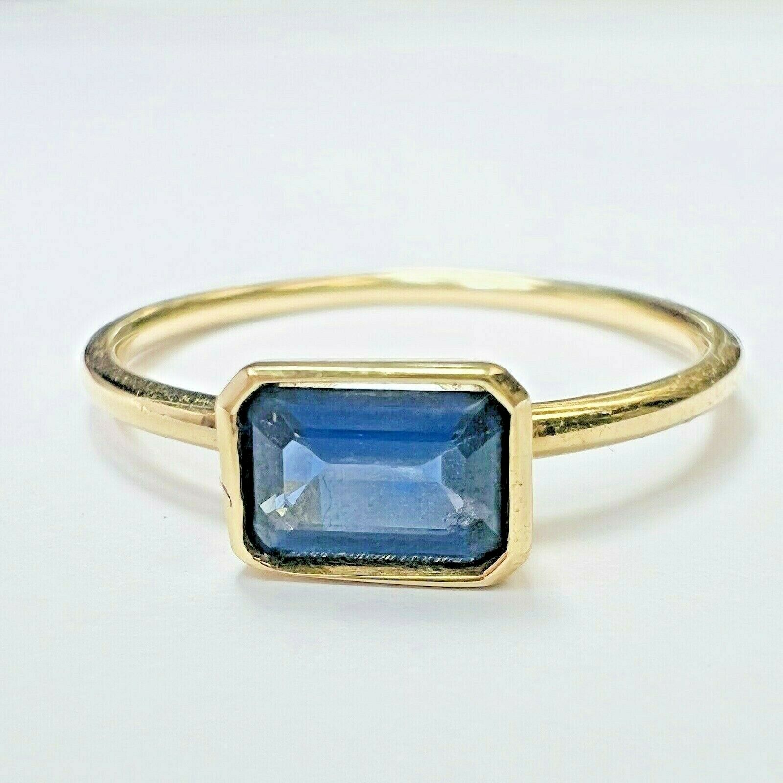 Solid 18K Yellow Gold Bezel set Sapphire Dainty Ring Band Size 7.25